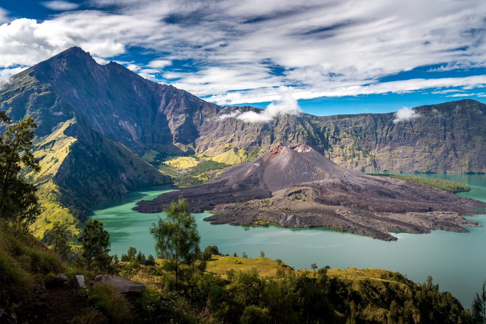 Lombok Tour 4D3N (Sembalun-Senaru)